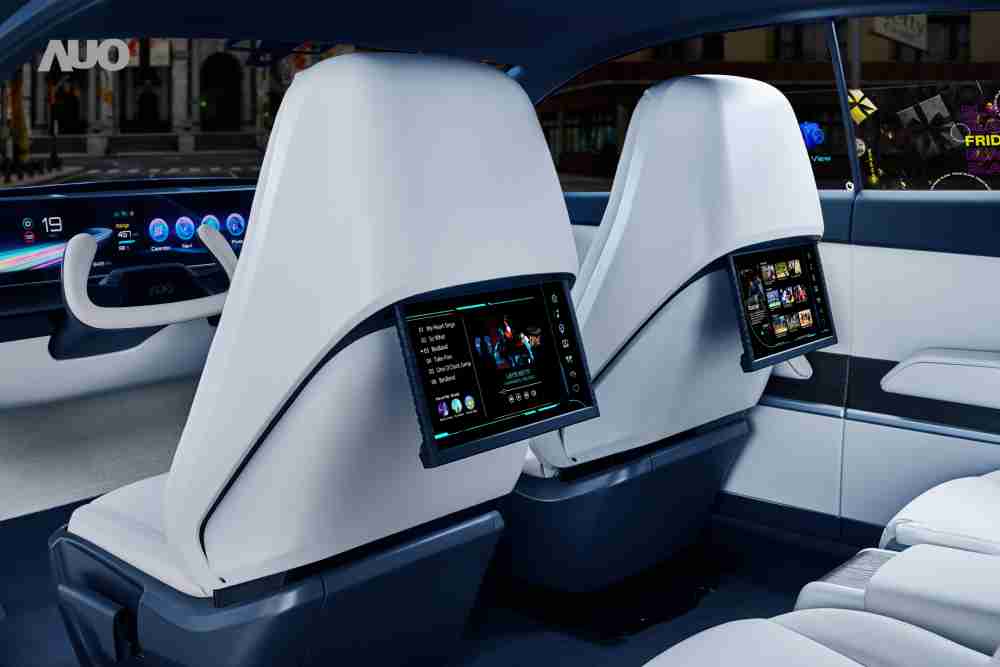 尊龙集团将于CES 展示全新Smart Cockpit 2024，，可紧密串连使用者多元需求，，并革新座舱内部的应用和设计，，，带来身历其境且引人入胜的视觉飨宴，，，满足驾乘人员的全方位体验